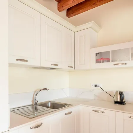 Il Palazzo Chiesanuova *