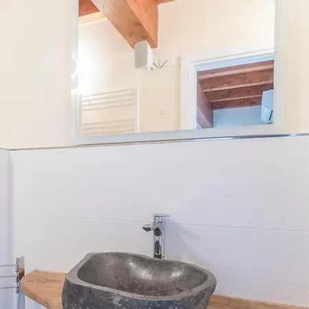 Il Palazzo Chiesanuova *