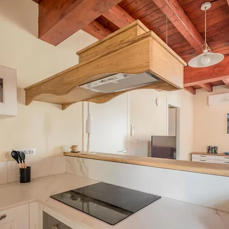 Il Palazzo Chiesanuova *