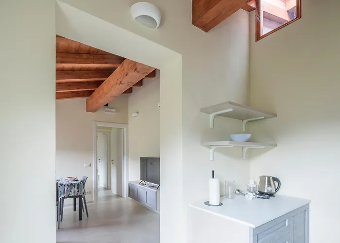 Il Palazzo Chiesanuova 莱万托